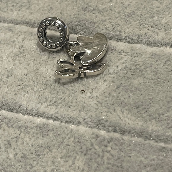 Lotus Flower Charm - Picture 2 of 2